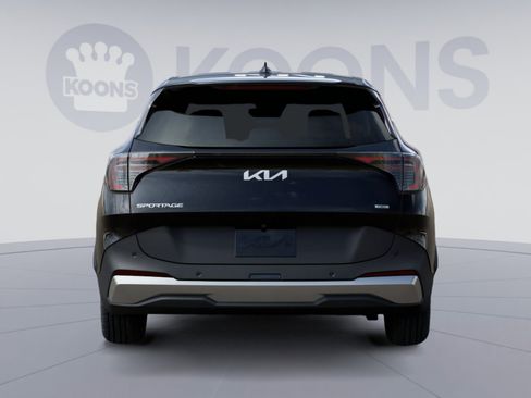 New 2026 Kia Sportage LX image 16