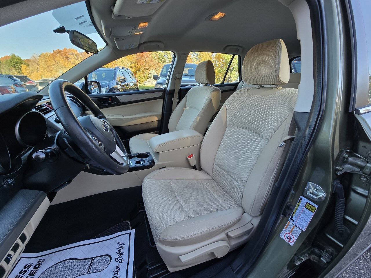 Used 2016 Subaru Outback 2.5i AWD/4WD image 16