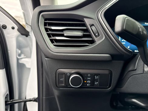 New 2026 Ford Escape Active w/ Active Premium Tech Pack image 12