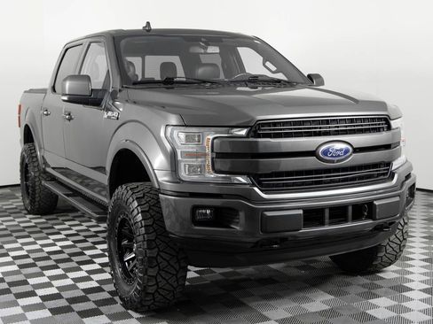 Used 2019 Ford F150 Lariat w/ Equipment Group 502A Luxury image 11