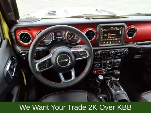 Used 2023 Jeep Gladiator Rubicon w/ LED Lighting Group AWD/4WD image 13