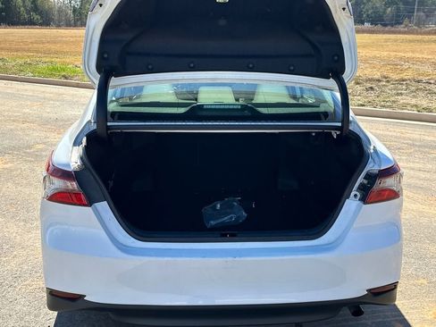 Used 2023 Toyota Camry LE image 15