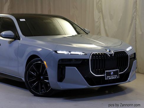 Certified 2024 BMW 760i xDrive w/ Premium Package 2 image 2