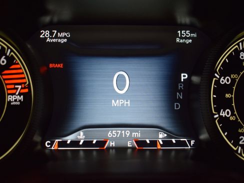 Used 2023 Jeep Cherokee Altitude Lux image 22