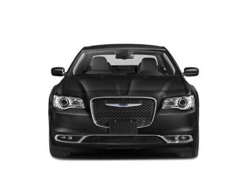 Used 2021 Chrysler 300 Touring w/ Sport Appearance Package image 5
