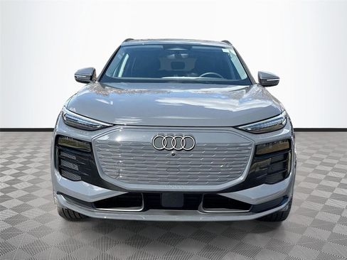 Certified 2025 Audi Q6 e-tron Premium Plus w/ Premium Plus image 2