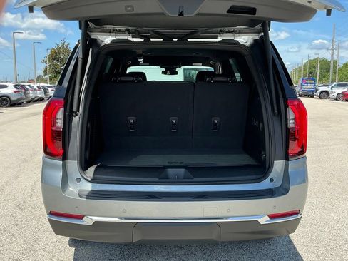 Used 2025 GMC Yukon Elevation AWD/4WD image 23