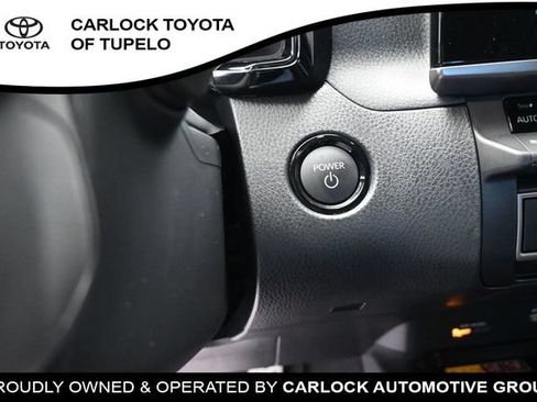 Used 2026 Toyota Camry SE w/ Convenience Package FWD image 17