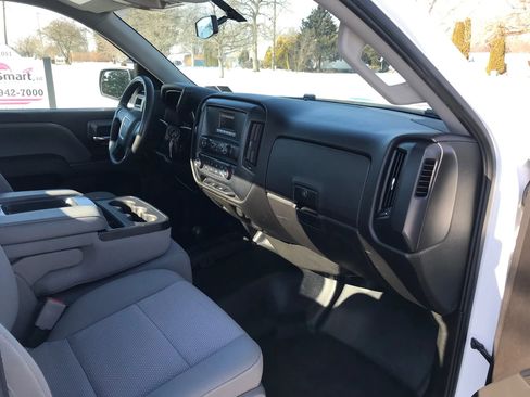 Used 2016 GMC Sierra 1500 Pickup 2D 8 ft w/ Sierra Convenience Package image 37