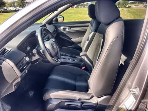 Used 2024 Honda Civic Sport image 11