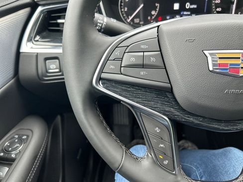 Used 2025 Cadillac XT5 Premium Luxury w/ LPO, Floor Liner Package image 25