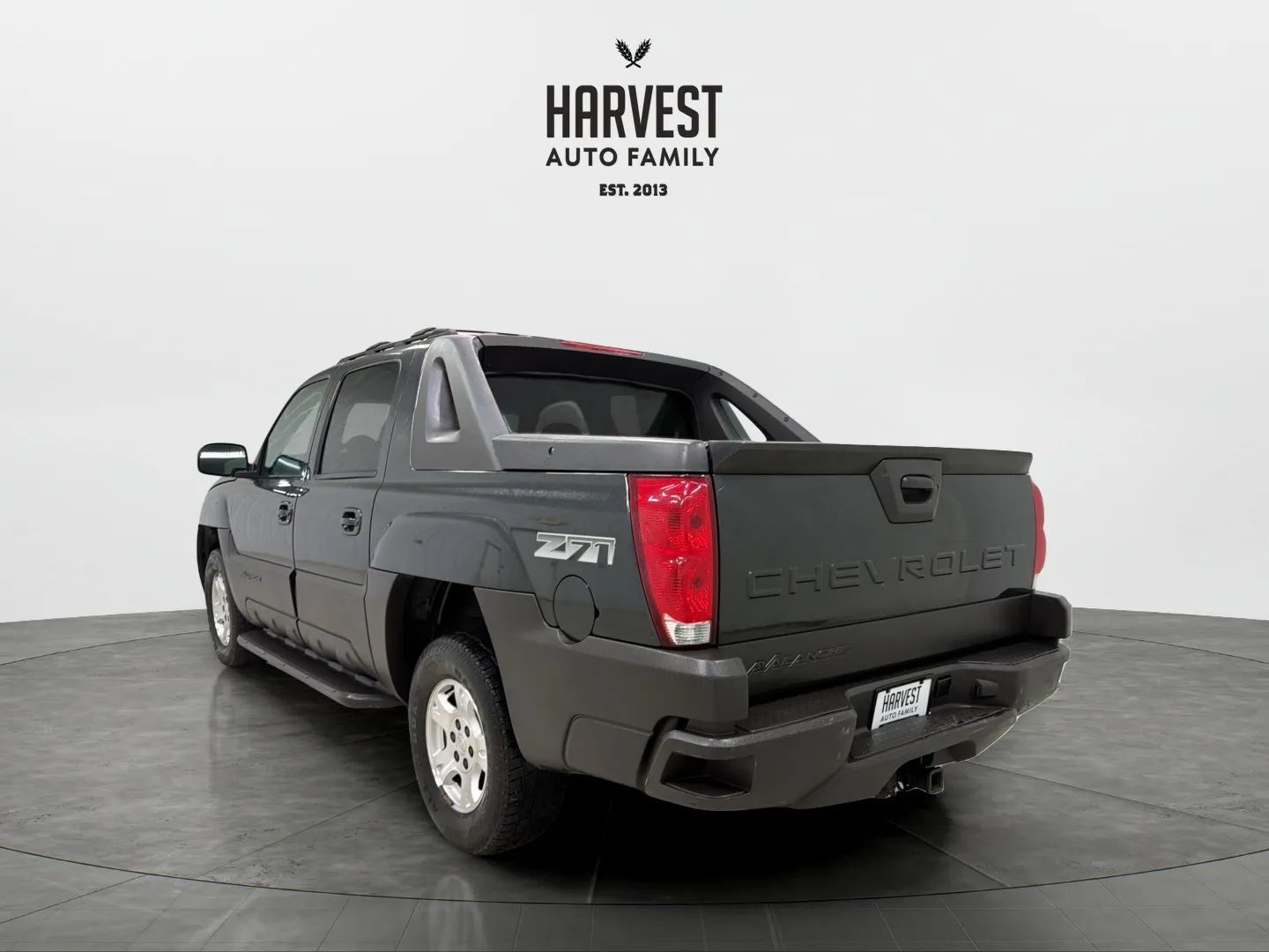 Used 2003 Chevrolet Avalanche 4x4 w/ Suspension Package, Off-Road image 4