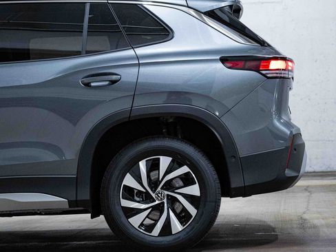 New 2026 Volkswagen Tiguan S image 4