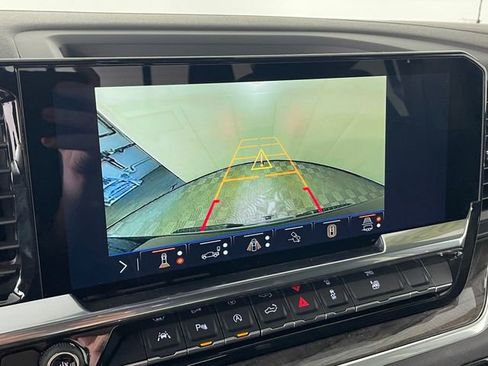 New 2026 Chevrolet Silverado 1500 LTZ w/ LTZ Premium Package AWD/4WD image 6