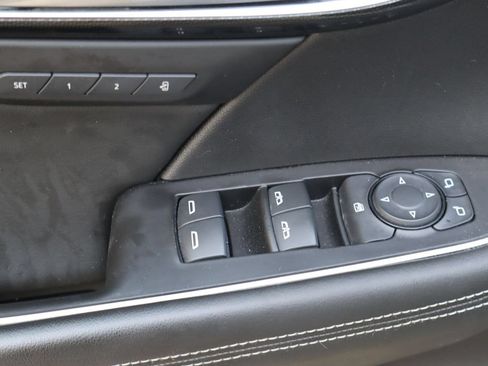 Used 2023 Buick Envision Essence FWD image 20