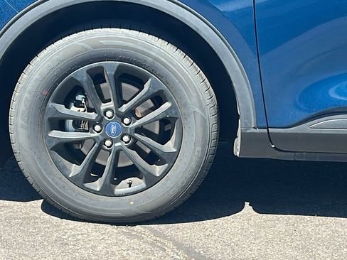 Used 2020 Ford Escape SE AWD/4WD image 9