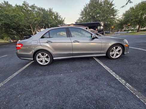 Used 2012 Mercedes-Benz E 350 Sedan image 4