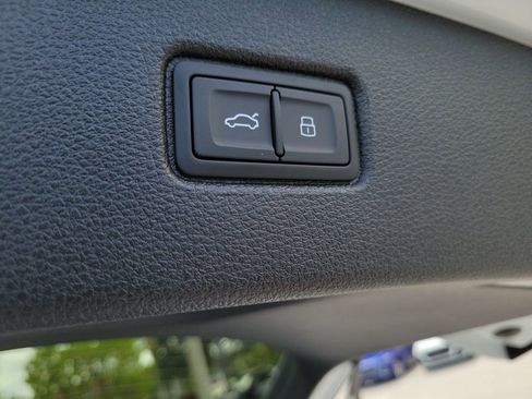 New 2026 Audi Q7 2.0T Premium image 31