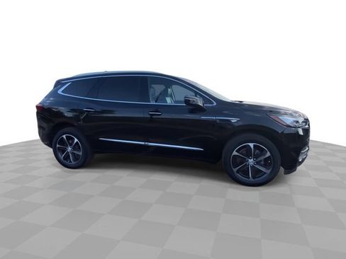 Used 2021 Buick Enclave Essence w/ Sport Touring Edition FWD image 3