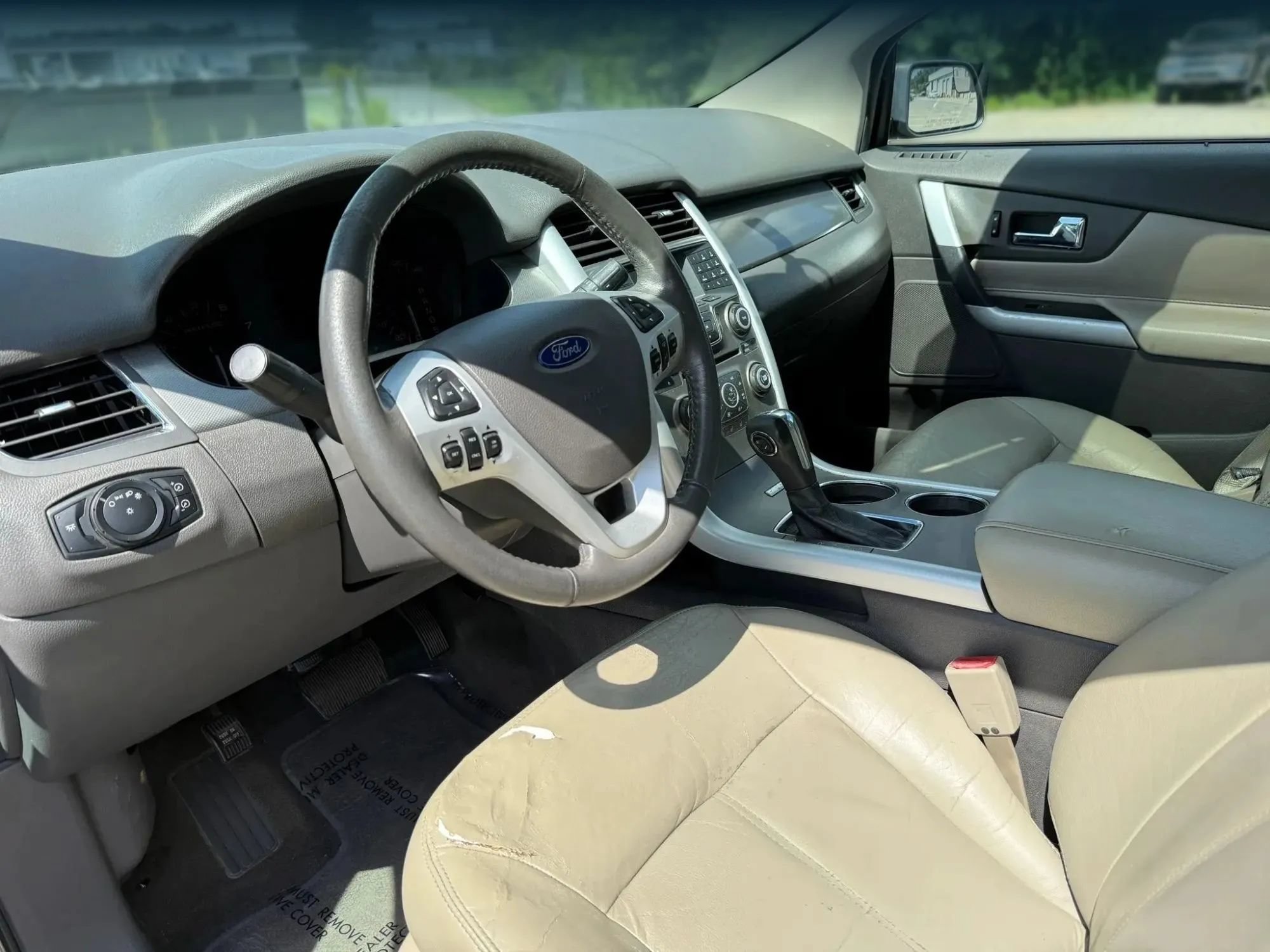 Used 2013 Ford Edge SEL FWD image 17