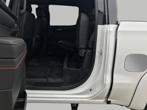 New 2026 GMC Sierra 1500 AT4 w/ AT4 Premium Package AWD/4WD image 27