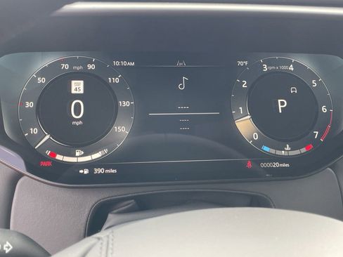 Used 2025 Land Rover Range Rover Sport SE image 15