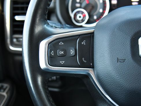 Used 2024 RAM 2500 Laramie image 37