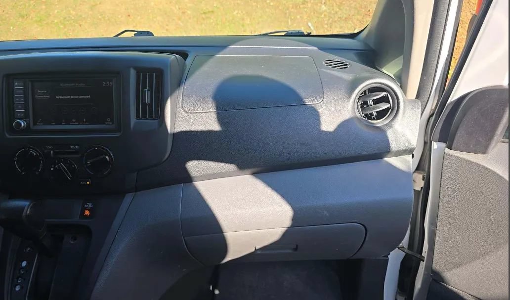 Used 2020 Nissan NV200 S FWD image 10
