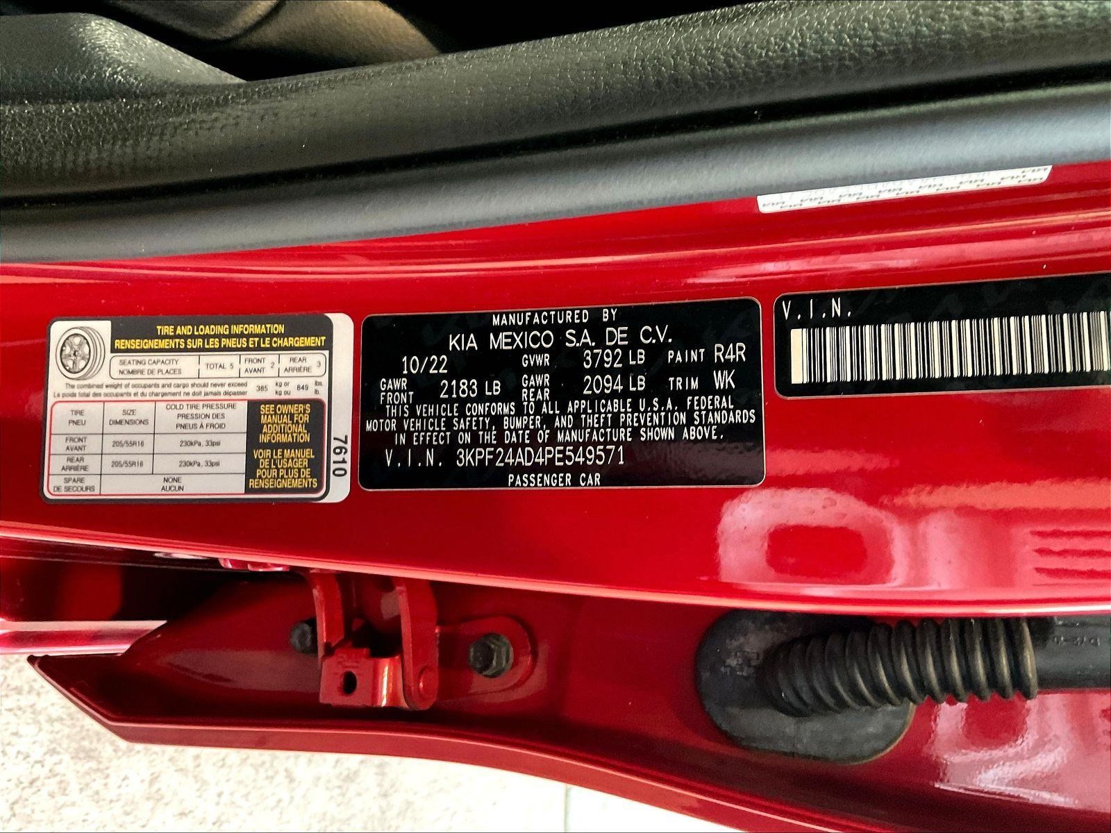 Used 2023 Kia Forte LXS w/ LXS Technology Package FWD image 17