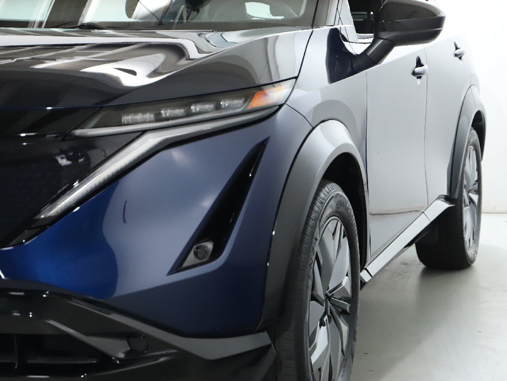 Certified 2024 Nissan Ariya AWD image 5