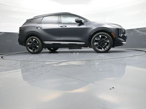 New 2026 Kia Sportage SX AWD/4WD image 30