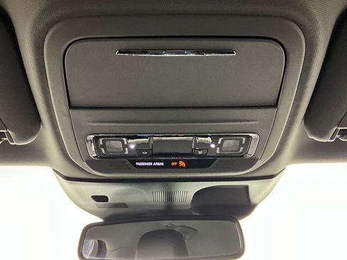 Used 2022 Lincoln Corsair FWD image 13