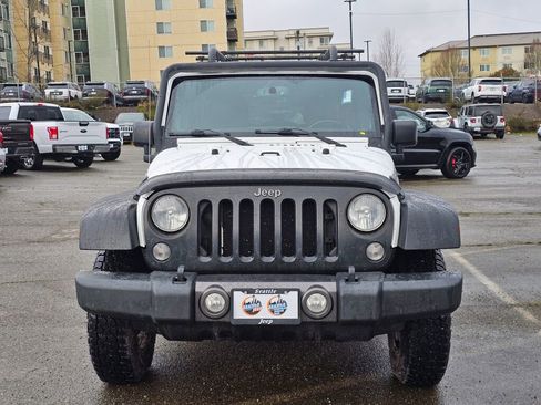 Used 2016 Jeep Wrangler Black Bear image 3