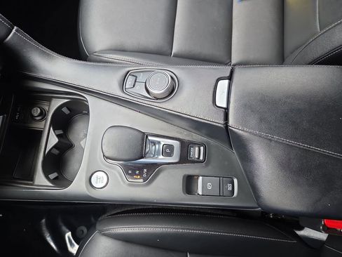 Used 2021 INFINITI QX50 Pure AWD/4WD image 32