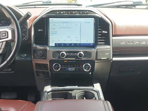 Used 2022 Ford F350 Platinum AWD/4WD image 24