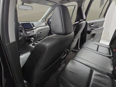 Used 2017 Honda Ridgeline RTL-T image 13