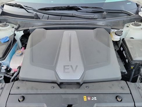 Used 2024 Kia EV6 Wind image 22