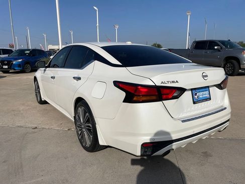 Certified 2023 Nissan Altima 2.5 SL FWD image 5