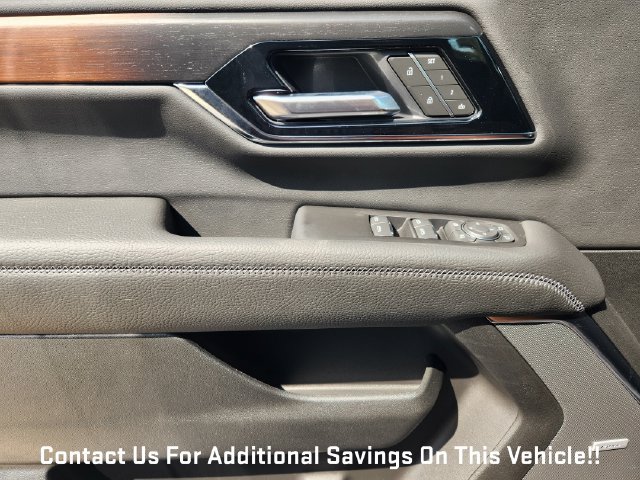 New 2027 GMC Yukon Denali w/ Sun & Power Step Package AWD/4WD image 17