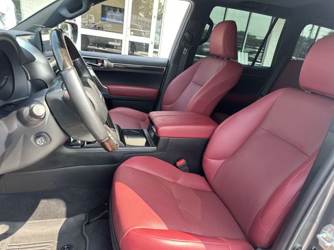 Used 2023 Lexus GX 460 Premium w/ Premium Plus Package AWD/4WD image 10