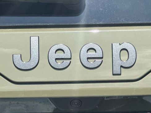 New 2026 Jeep Cherokee Limited AWD/4WD image 36