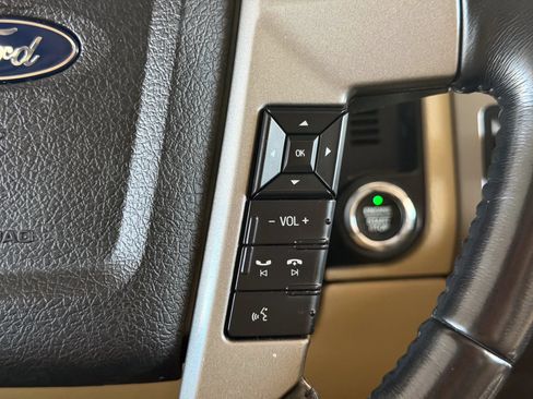 Used 2015 Ford Expedition EL Limited w/ Equipment Group 301A AWD/4WD image 39