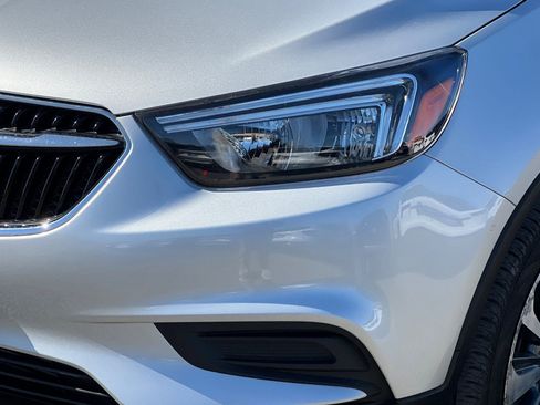 Used 2022 Buick Encore Preferred w/ Safety Package image 48