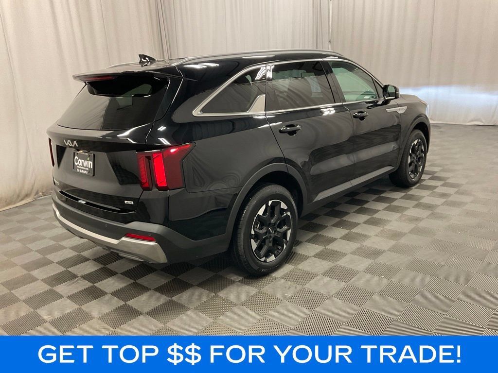 Used 2024 Kia Sorento S AWD/4WD image 3