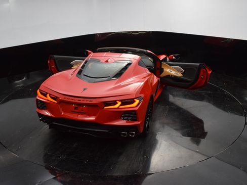 Used 2022 Chevrolet Corvette Stingray Preferred Cpe w/ 2LT image 38