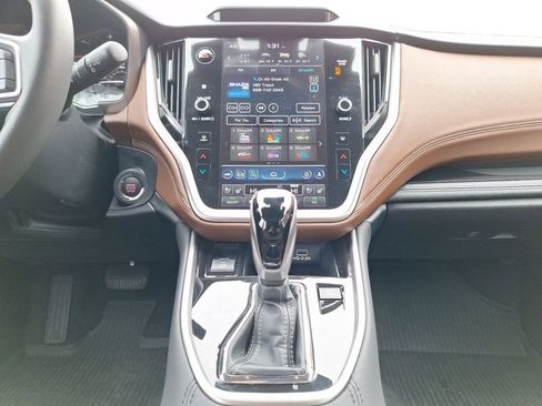 Certified 2025 Subaru Outback Touring XT w/ Popular Package #2 image 18