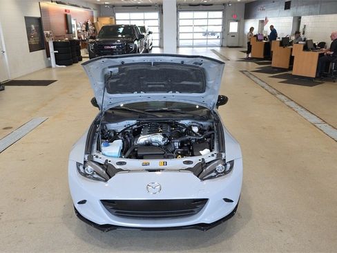 New 2025 MAZDA MX-5 Miata Club image 24