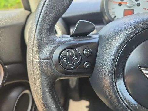 Used 2013 MINI Cooper S FWD image 18