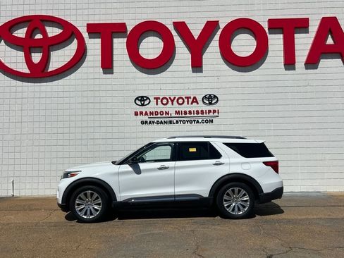 Used 2020 Ford Explorer Limited image 4