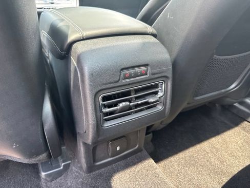 Used 2022 Lincoln Corsair Reserve w/ Equipment Group 201A AWD/4WD image 19